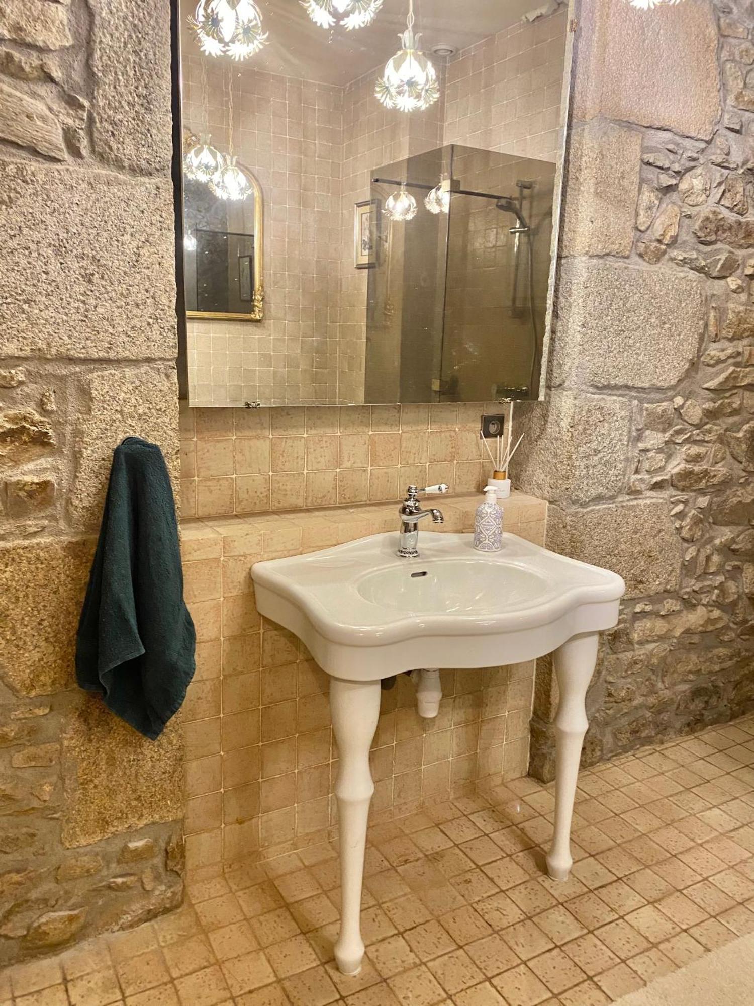 L'Hotel De Herce Chambre D'Hote Mayenne Pokój zdjęcie