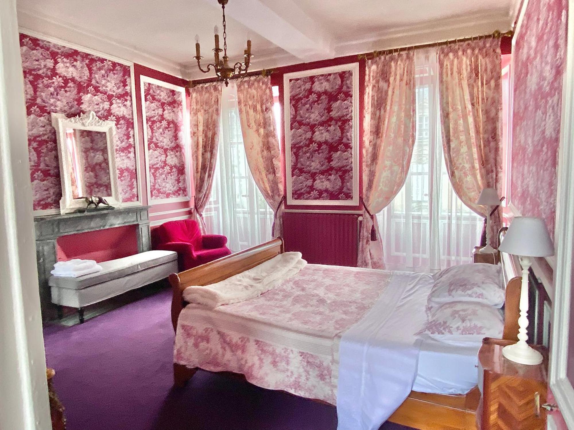 L'Hotel De Herce Chambre D'Hote Mayenne Zewnętrze zdjęcie
